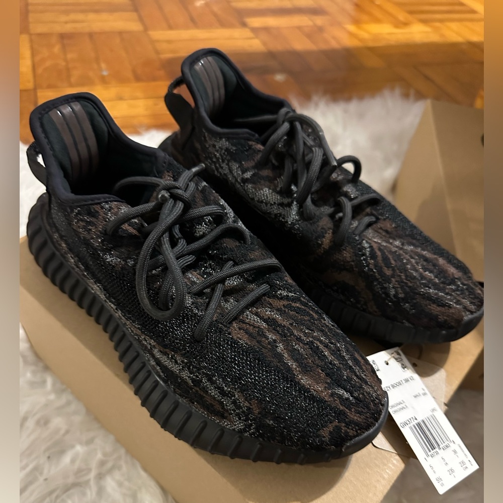 adidas Yeezy Boost 350 V2 MX Rock US 5.5